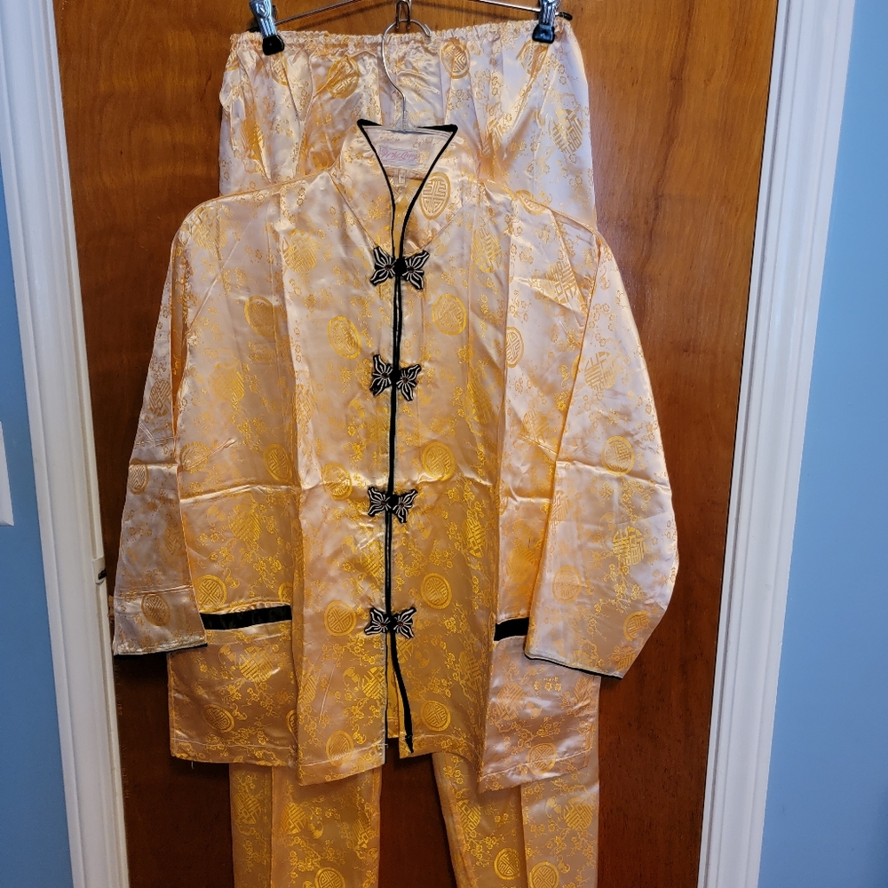 Vtg Chi Lang Outfit estimated small